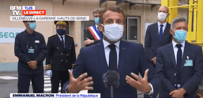 macron-masque