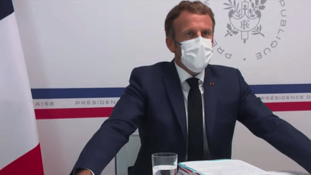macron-1