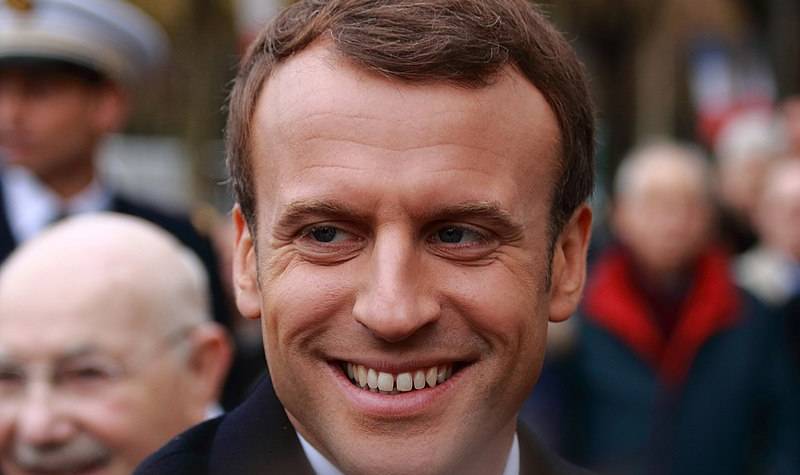 800px-emmanuel-macron-5-800x475-1