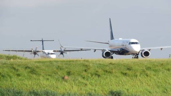 planes-take-off-blue-take-off-845x475-1