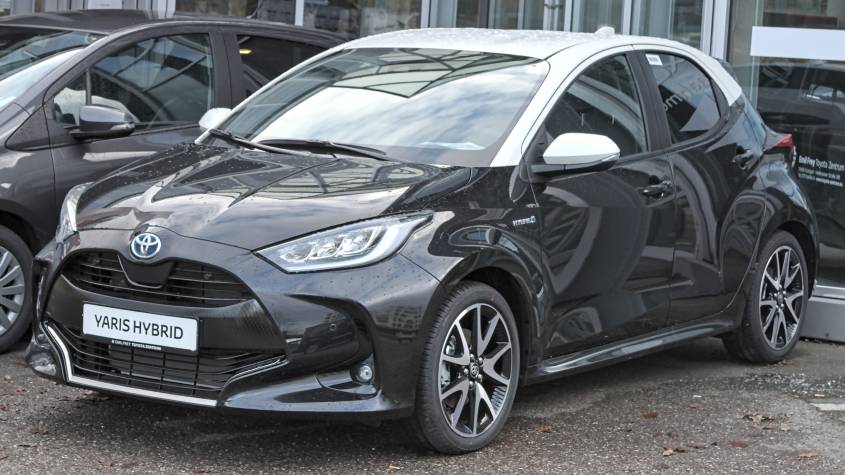 toyota-yaris-hybrid-xp210-img-3775-845x475-1