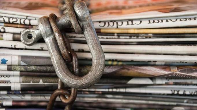 newspapers-manila-magazine-chained-forbidden-845x475-1