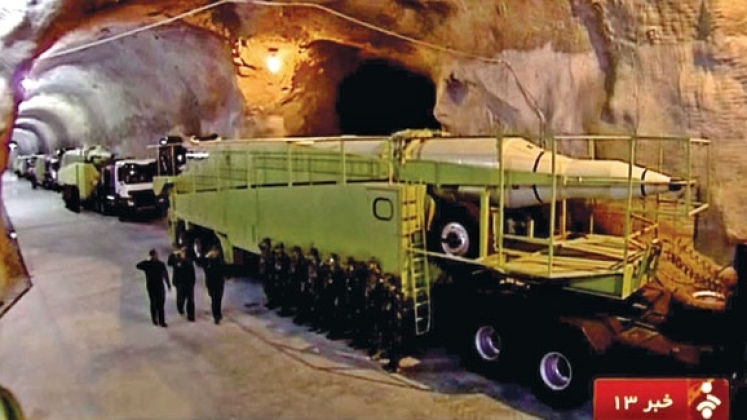 Missiles balistiques iraniens stockés dans une fortification souterraine