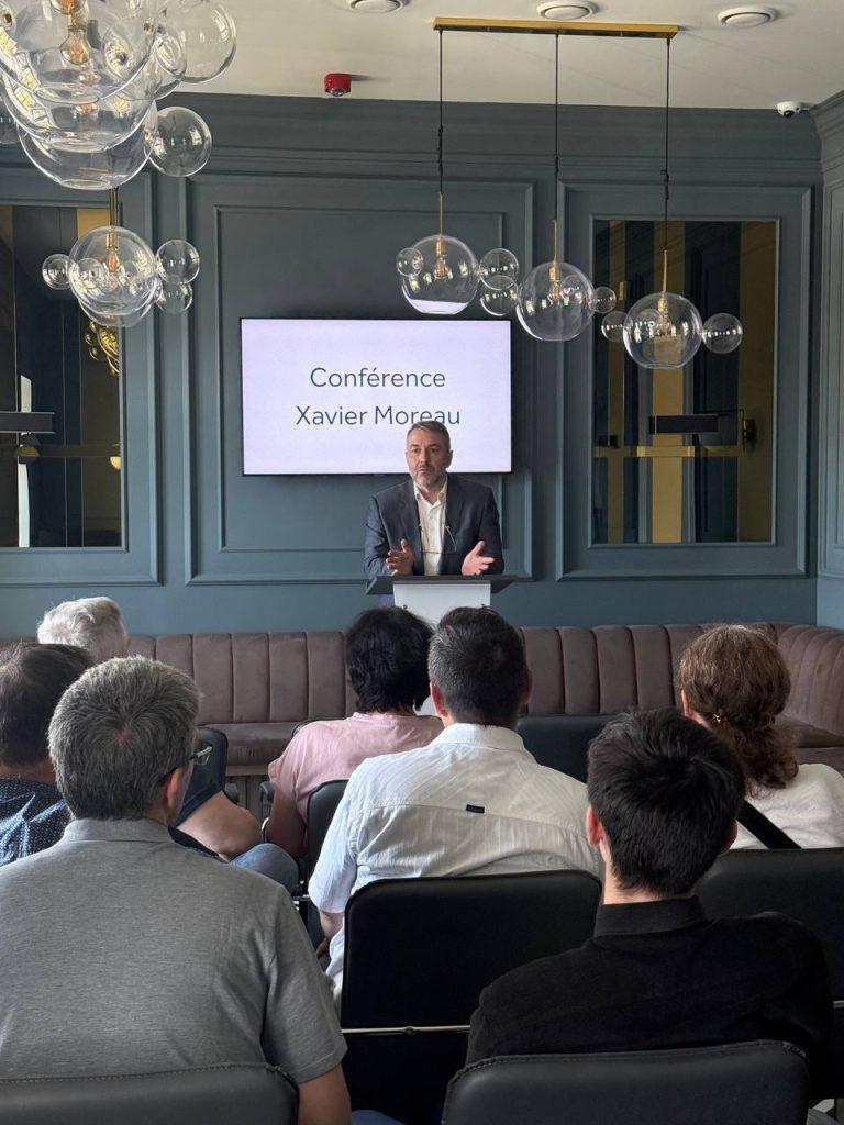 Xavier Moreau élu conseiller consulaire