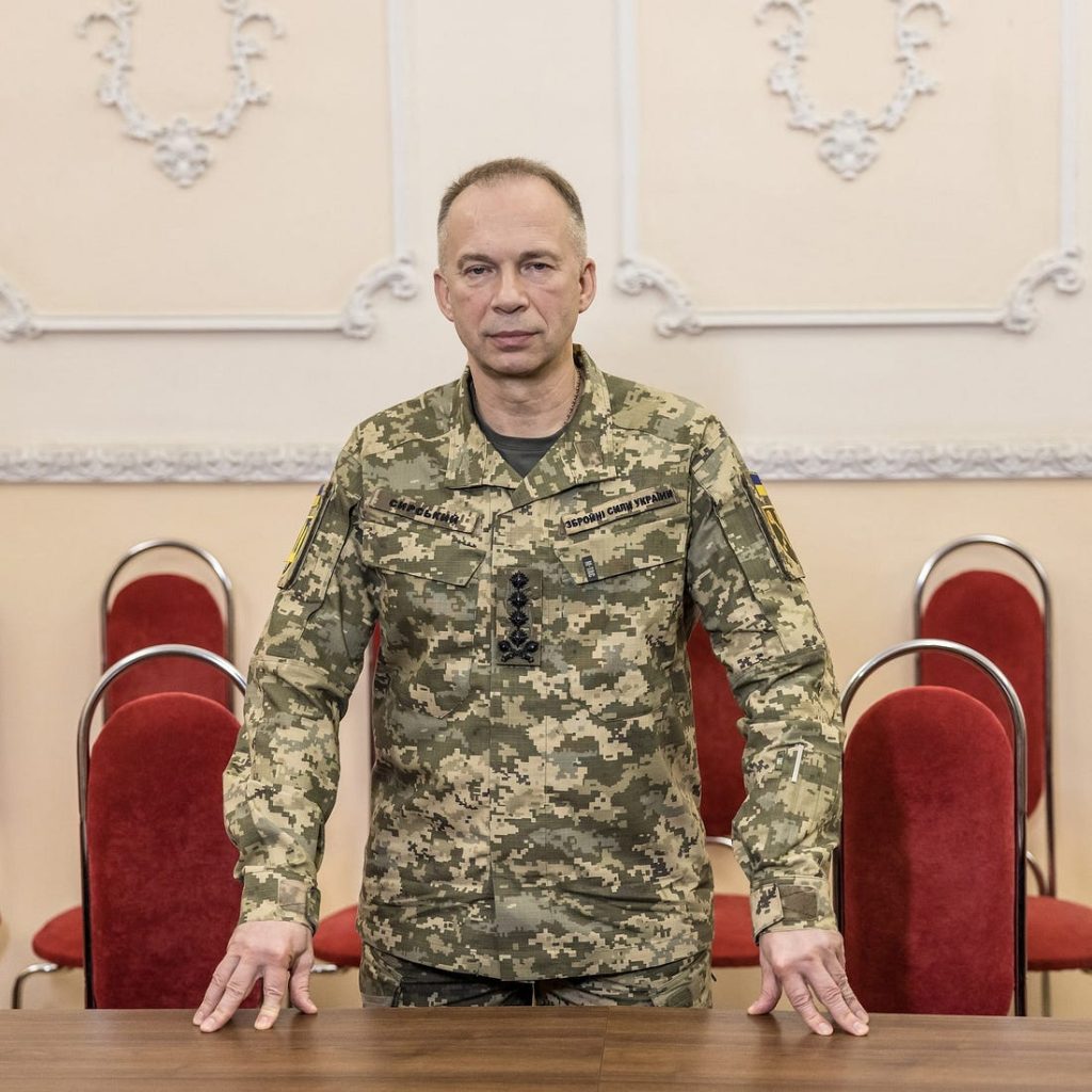 Ukraine : les coulisses du limogeage de Syrsky