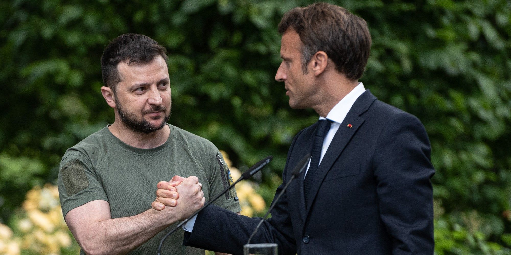 Guerre en Ukraine : « Emmanuel Macron a dû céder le leadership diplomatique  à d'autres européens »