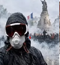 Pour qui roulent les Black blocs ?