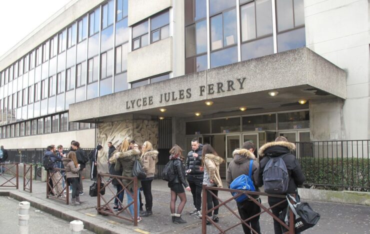 Entrée du lycée Jules-Ferry à Versailles, photographie d’archive publiée en avril 2017
